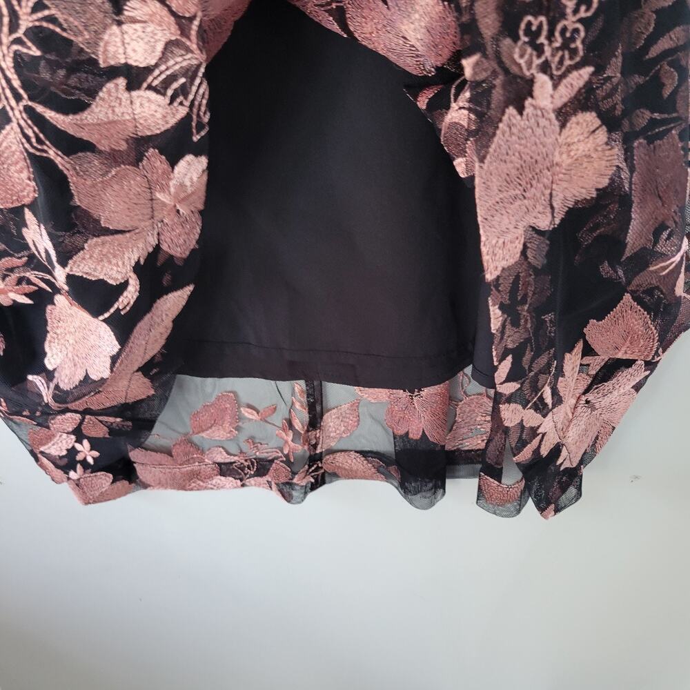 New York and Company Eva Mendez Maddie Skirt Size 8 Lacey Floral Whimsycore Fai - Picture 4 of 10